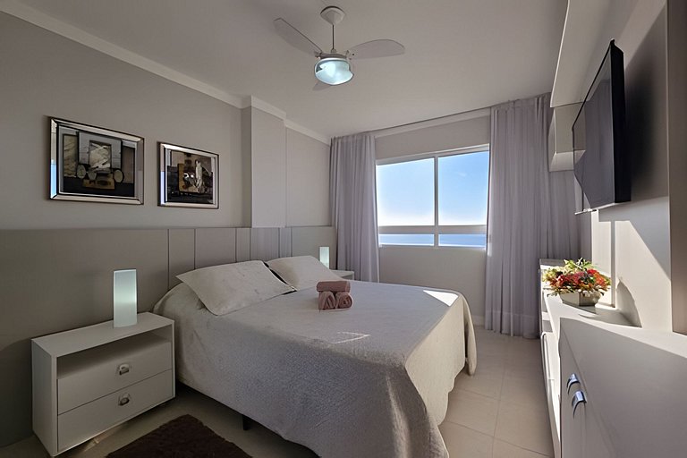 "Estadia Tri" - Frente pro Mar com Vista da Orla!