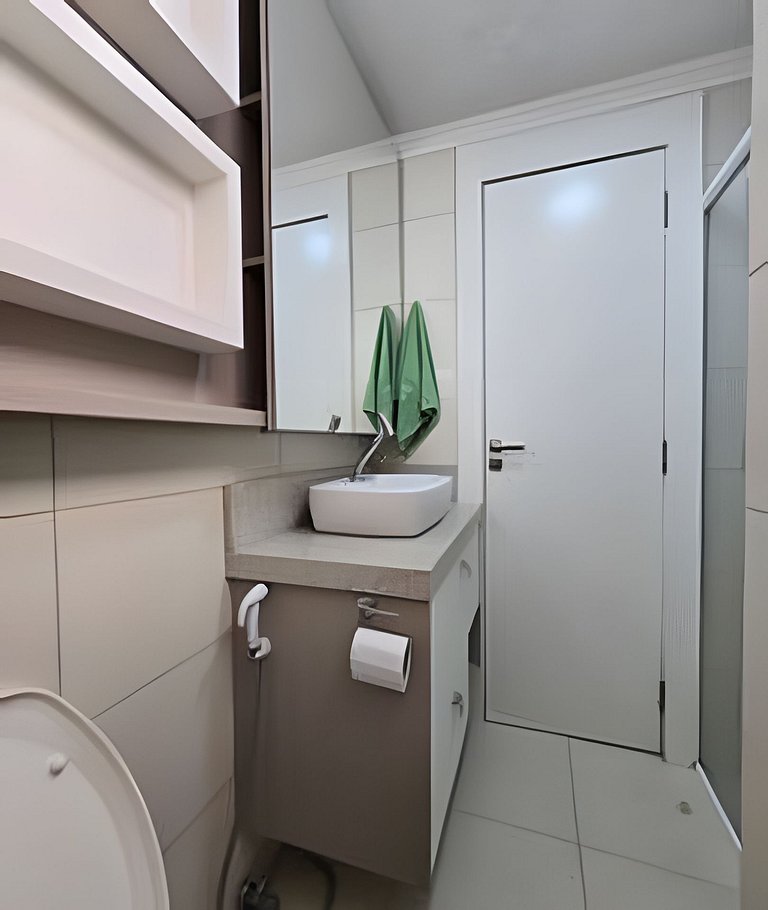 "Estadia Tri" - Frente pro Mar com Vista da Orla!