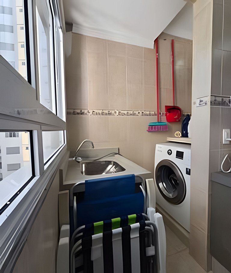 "Estadia Tri" - Frente pro Mar com Vista da Orla!