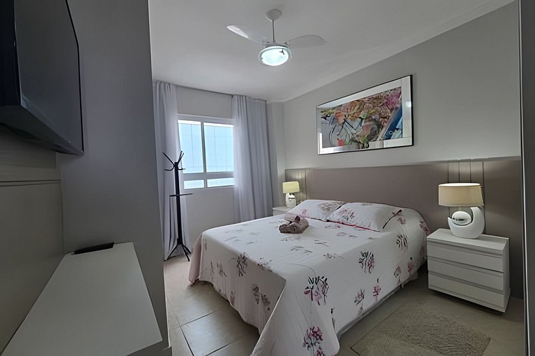 "Estadia Tri" - Frente pro Mar com Vista da Orla!