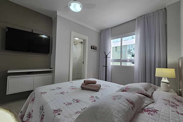 "Estadia Tri" - Frente pro Mar com Vista da Orla!