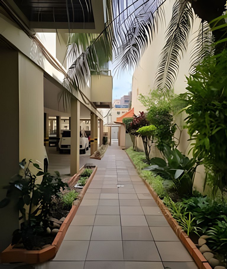 "Estadia Tri" - Ótima Localização e com Garagem!