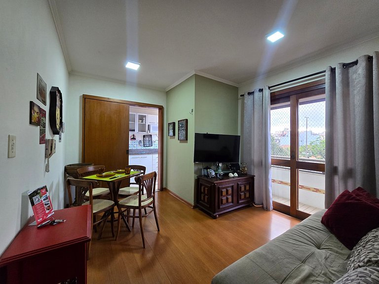 "Estadia Tri" Ótima Localização e com Garagem!