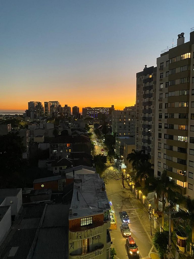 2 Quartos na Cidade Baixa com Belo Pôr do Sol